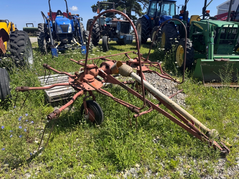 Used Niemeyer HR301D tedder in stock at Baker & Sons Equipment in Ohio