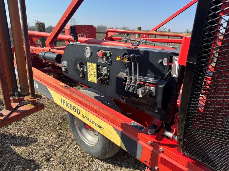 2015 Anderson IFX660 bale wrapper at Baker & Sons Equipment in Ohio