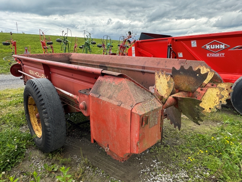 Used New Holland 328 manure spreader at Baker & Sons Equipment in Ohio