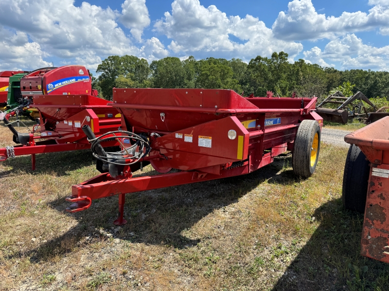 2014 New Holland 155 manure spreader at Baker & Sons Equipment in Ohio