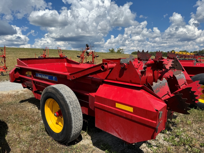 2014 New Holland 155 manure spreader at Baker & Sons Equipment in Ohio
