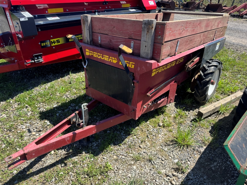 Used Pequea 25G manure spreader at Baker & Sons Equipment in Ohio