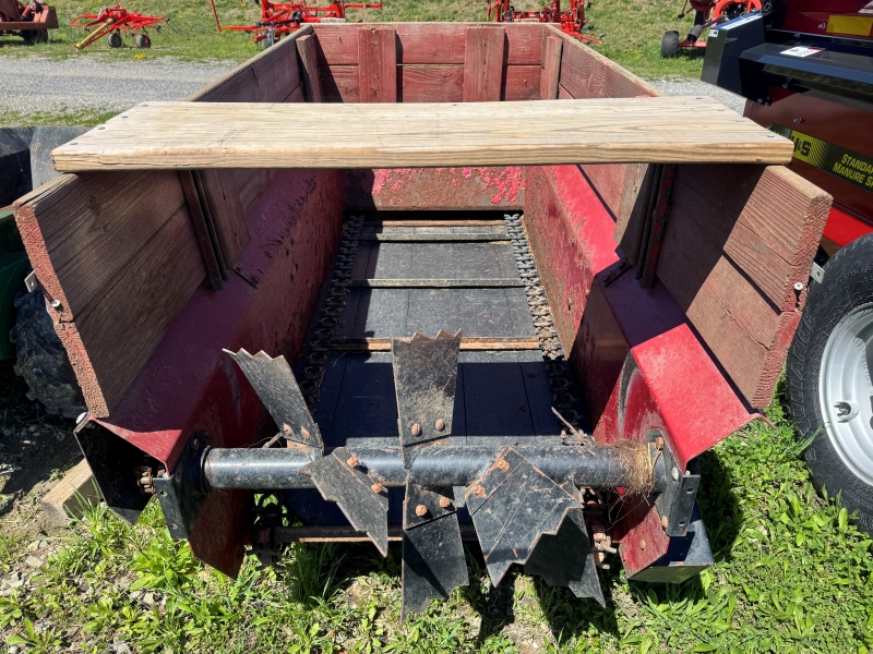 Used Pequea 25G manure spreader at Baker & Sons Equipment in Ohio
