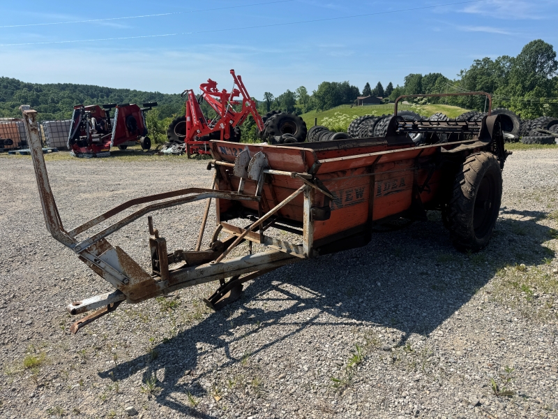 1955 New Idea 12A manure spreader at Baker & Sons Equipment in Ohio