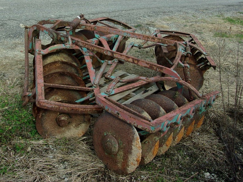 used drag disc for sale at Baker & Sons Equipment in Ohio