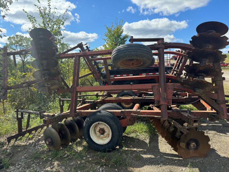 Used Massey Ferguson 820 disc at Baker & Sons Equipment in Ohio