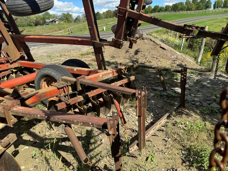 Used Massey Ferguson 820 disc at Baker & Sons Equipment in Ohio