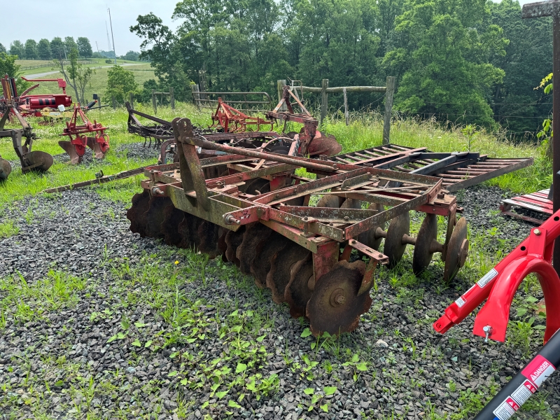 Used Massey Ferguson 39 disc at Baker & Sons Equipment in Ohio
