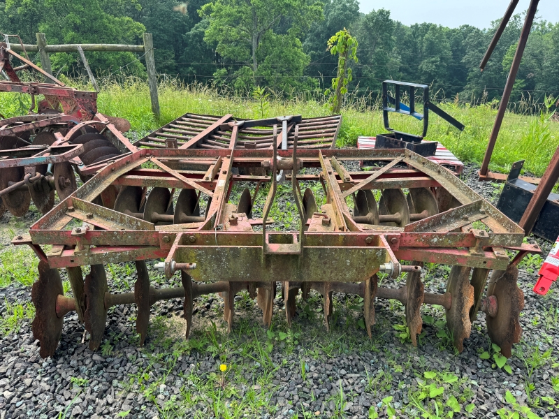 Used Massey Ferguson 39 disc at Baker & Sons Equipment in Ohio