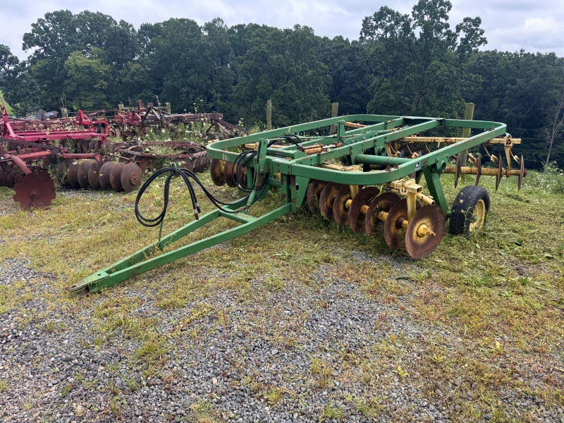 Used John Deere T0110 disc for sale at Baker & Sons Equipment in Ohio