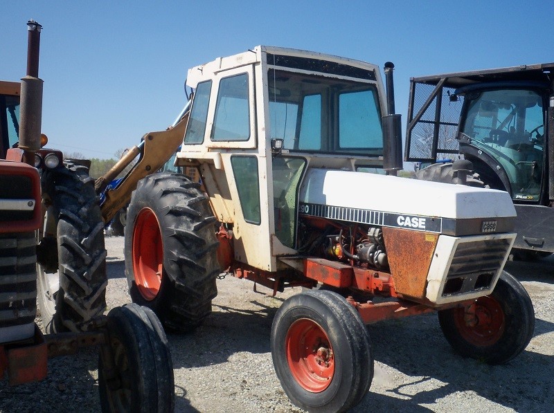 1981 case 1290 tractor at baker and sons equipment in ohio