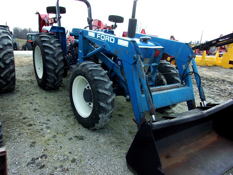 1995 Ford 5030 tractor at Baker & Sons Equipment in Ohio