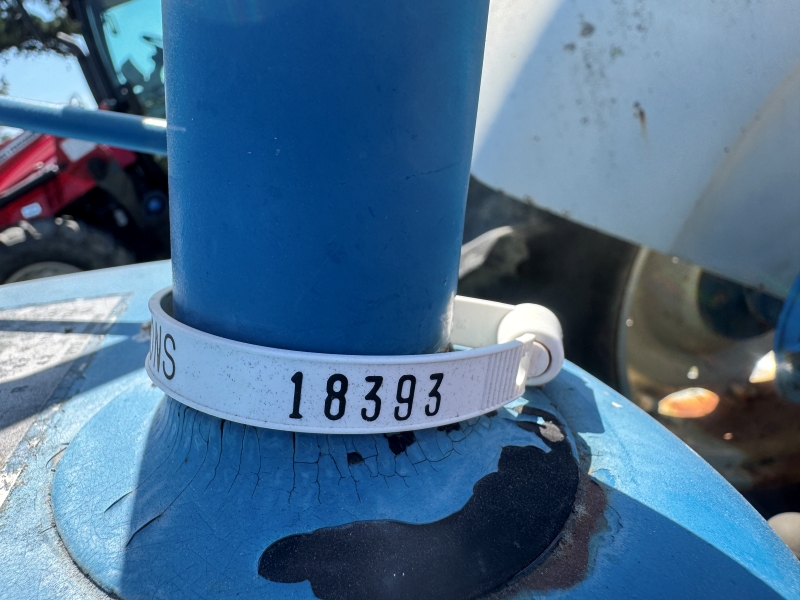 1977 Ford 4600 tractor at Baker & Sons Equipment in Ohio