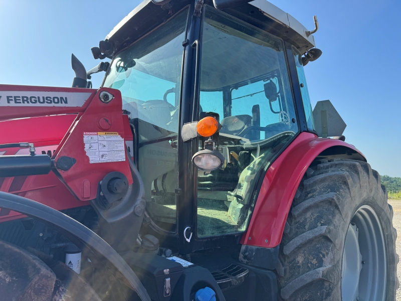 2017 Massey Ferguson 5712SL-CL4 tractor at Baker & Sons Equipment in Ohio
