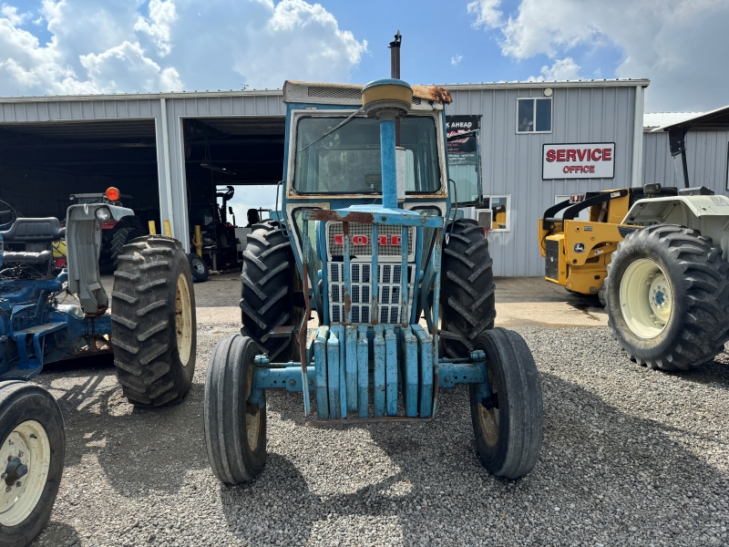 1975 Ford 7000 tractor at Baker & Sons Equipment in Ohio