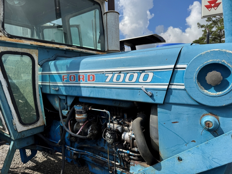 1975 Ford 7000 tractor at Baker & Sons Equipment in Ohio