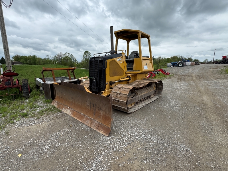 2002 John Deere 650H LGP dozer at Baker & Sons Equipment in Ohio
