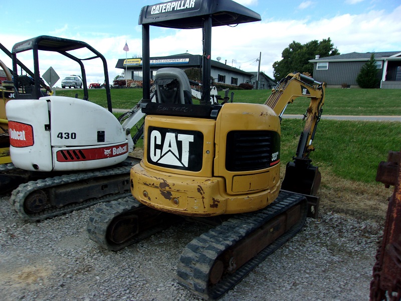 2002 cat 303cr mini excavator for sale at baker & sons in ohio