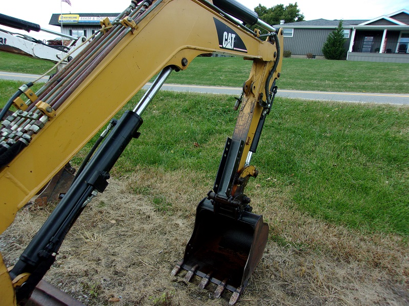 2002 cat 303cr mini excavator for sale at baker & sons equipment in ohio