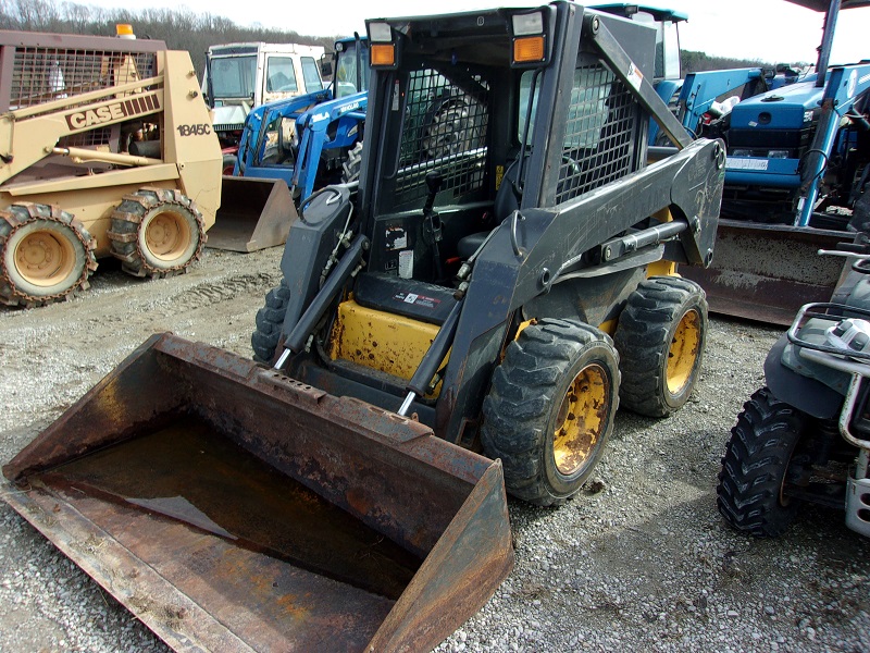 2004 new holland ls160 skid steer loader for sale at baker & sons equipment in ohio