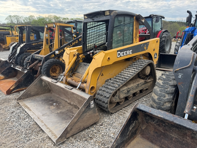 2007 John Deere CT322 track skidsteer at Baker & Sons Equipment in Ohio