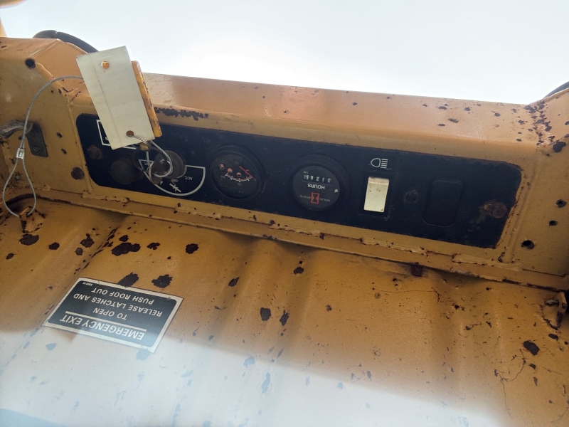 1992 New Holland L553 skidsteer in stock at Baker & Sons Equipment in Ohio