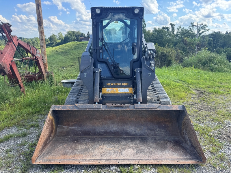 2017 New Holland C232 skidsteer in stock at Baker & Sons Equipment in Ohio