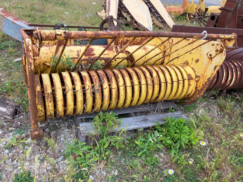 Used New Holland 717W forage chopper head for sale at baker and sons equipment in ohio