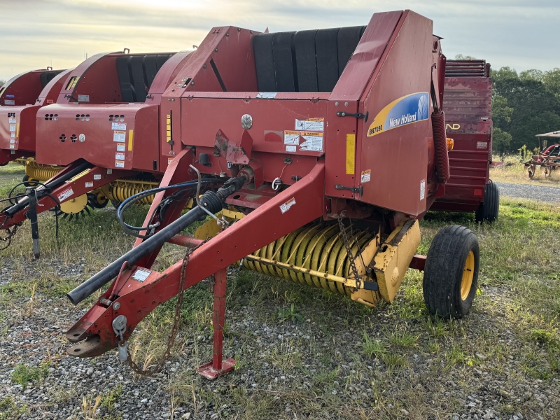 2008 New Holland BR7050 round baler at Baker and Sons Equipment in Ohio