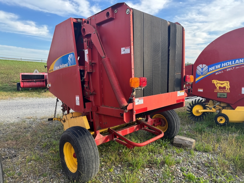 2008 New Holland BR7050 round baler at Baker and Sons Equipment in Ohio