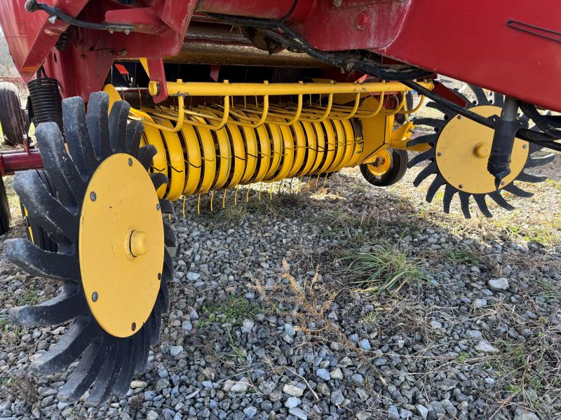 2011 New Holland RB450U round baler at Baker and Sons Equipment in Ohio