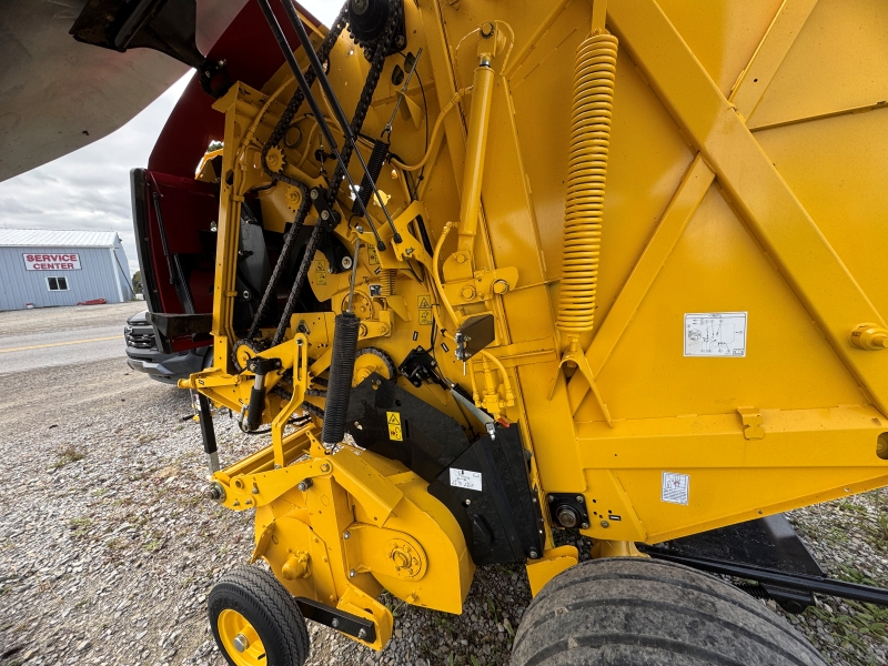 2021 New Holland RB450 round baler at Baker and Sons Equipment in Ohio