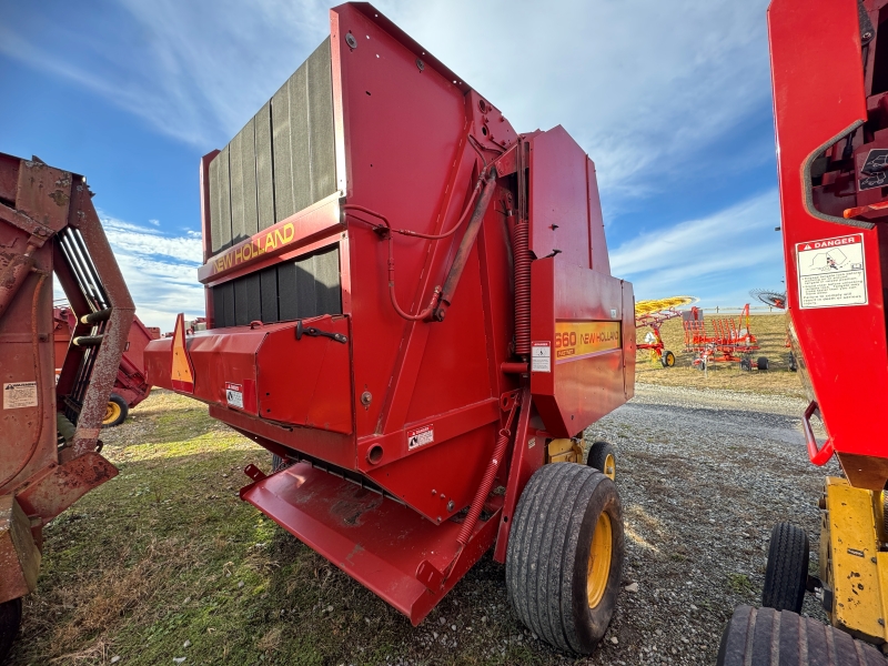 1995 New Holland 660 round baler for sale at Baker & Sons Equipment in Ohio