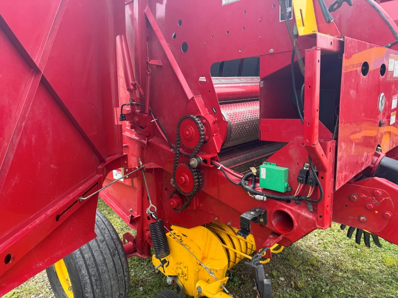 2011 New Holland RB450U round baler at Baker & Sons Equipment in Ohio