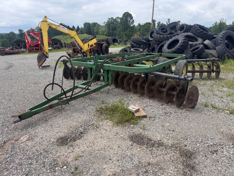 Used John Deere 110 disc for sale at Baker & Sons Equipment in Ohio