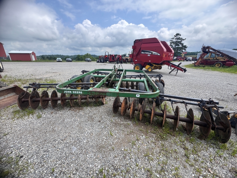 Used John Deere 110 disc for sale at Baker & Sons Equipment in Ohio