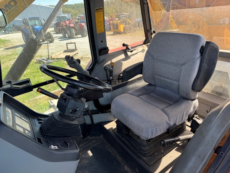 1990 Case IH 5130 tractor for sale at Baker & Sons Equipment in ohio