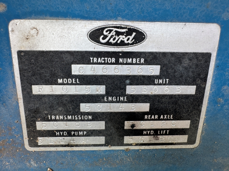 1975 Ford 7000 tractor at Baker & Sons Equipment in Ohio