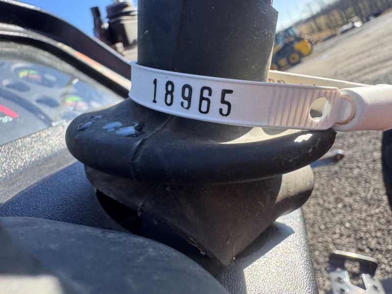 2021 Massey Ferguson 2607H tractor at Baker & Sons Equipment in Ohio