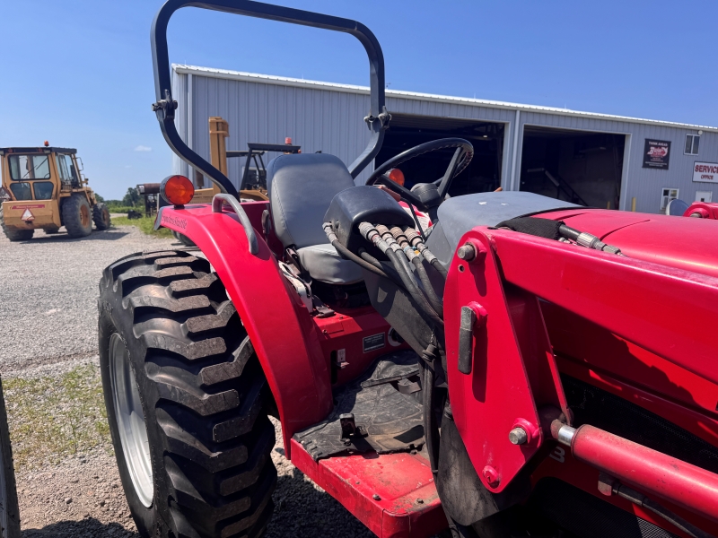 2004 Massey Ferguson 1533 tractor at Baker & Sons Equipment in Ohio
