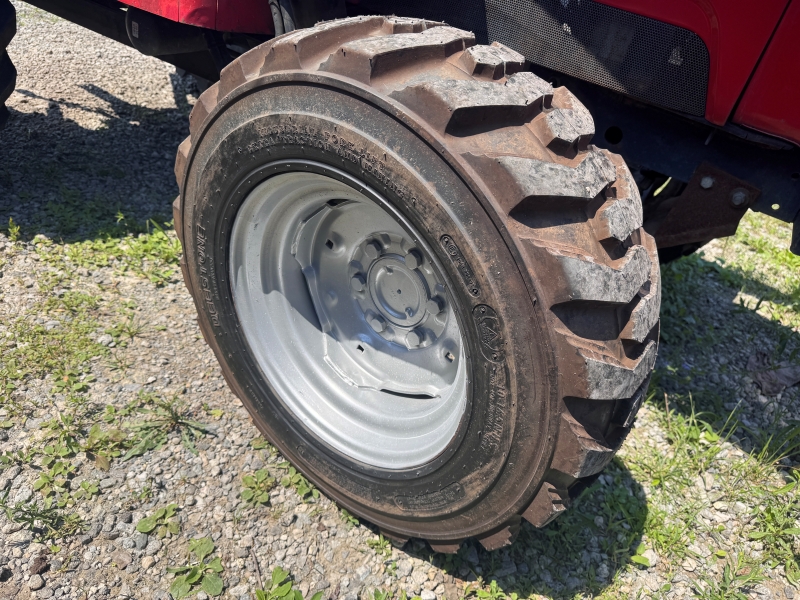 2004 Massey Ferguson 1533 tractor at Baker & Sons Equipment in Ohio