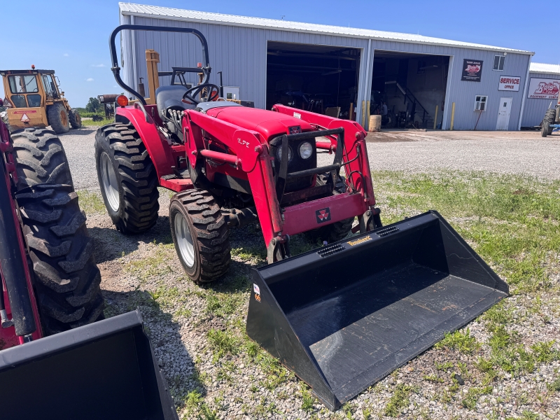 2004 Massey Ferguson 1533 tractor at Baker & Sons Equipment in Ohio