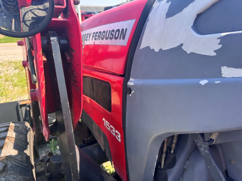 2004 Massey Ferguson 1533 tractor at Baker & Sons Equipment in Ohio