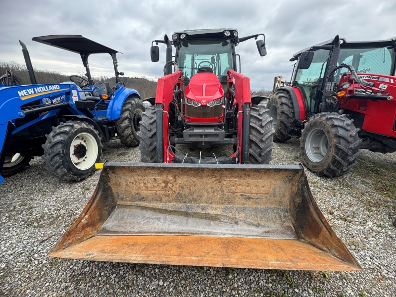 2017 Massey Ferguson 5712SL tractor at Baker & Sons Equipment in Ohio
