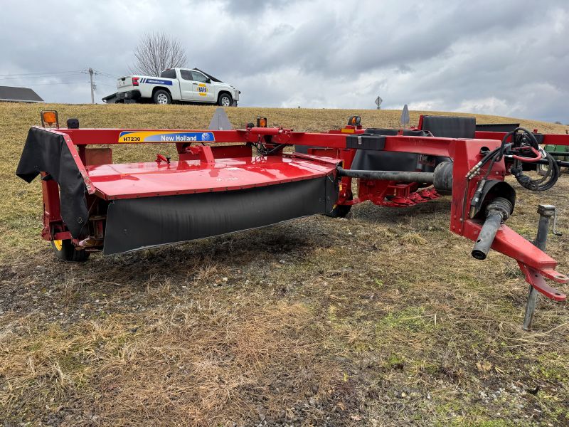 2012 New Holland H7230 disc mower conditioner for sale at Baker and Sons in Ohio