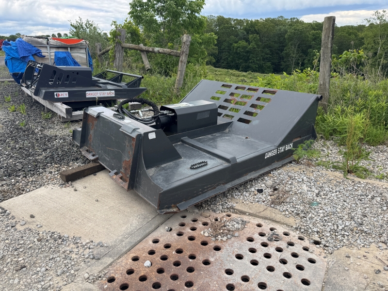 2017 CID 5572 skidsteer mower at Baker & Sons Equipment in Ohio